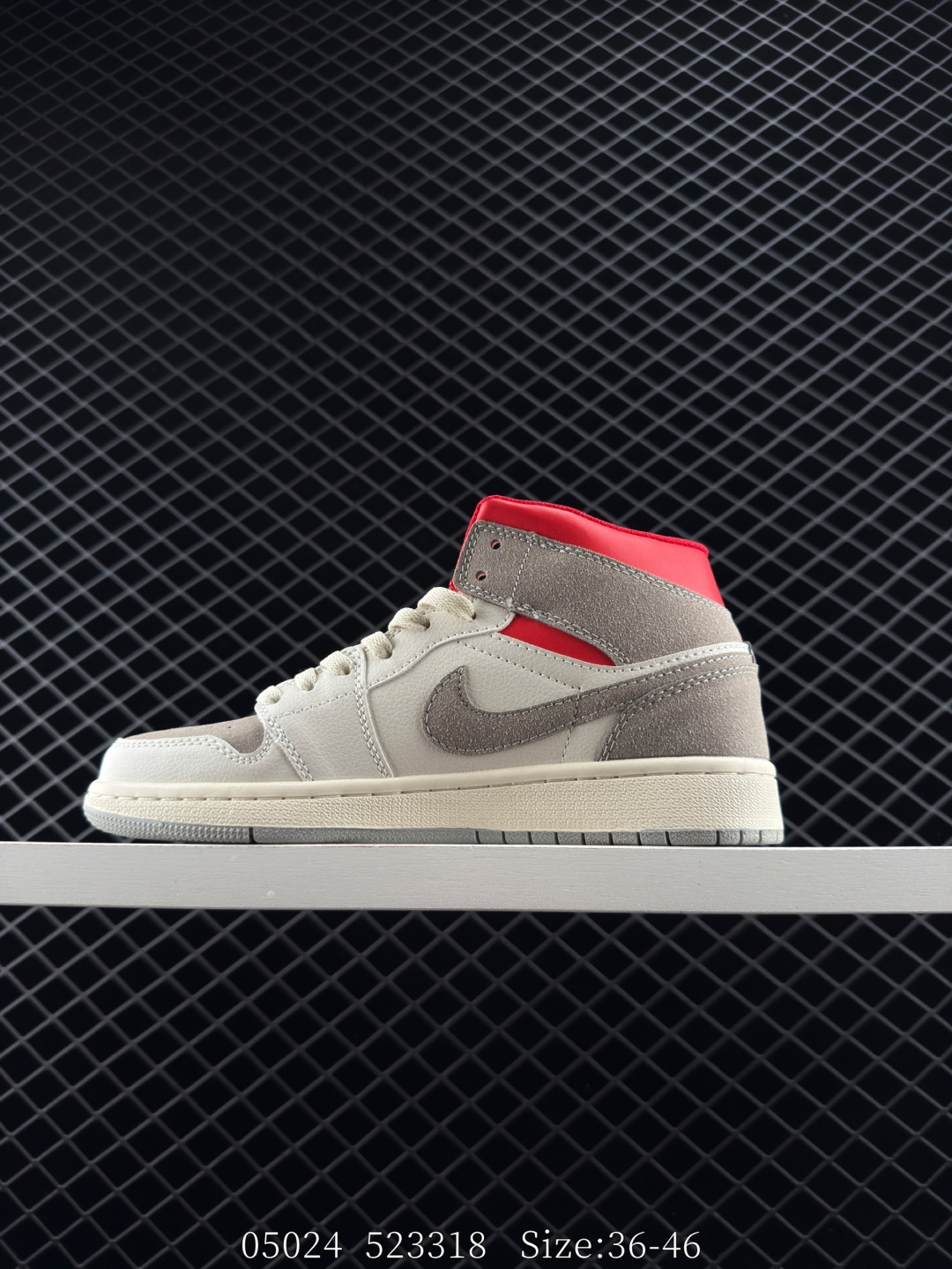 Nike Air Jordan 1 Retro High OG”Black/White“